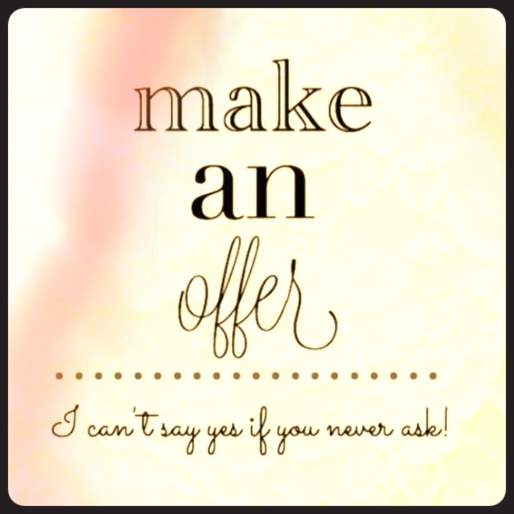 Make an offer today! Open to all negotiations😊